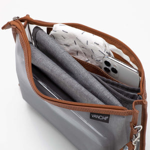 Grab & Go Changing Clutch RRP $49.95