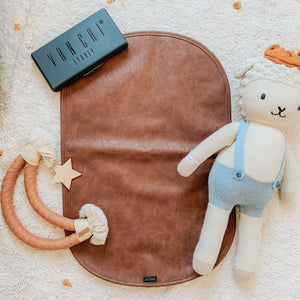 Grab & Go Changing Clutch RRP $49.95